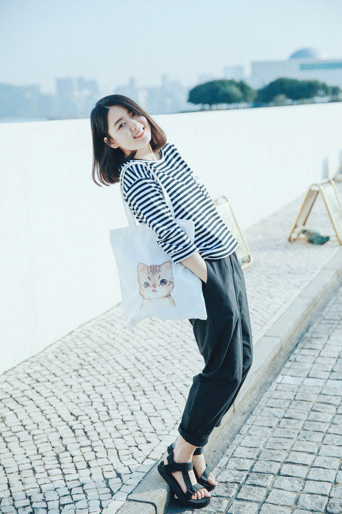 雄鹿主场大胜灰熊，浓眉分独自撑起湖人，雄鹿vs灰熊比赛取消