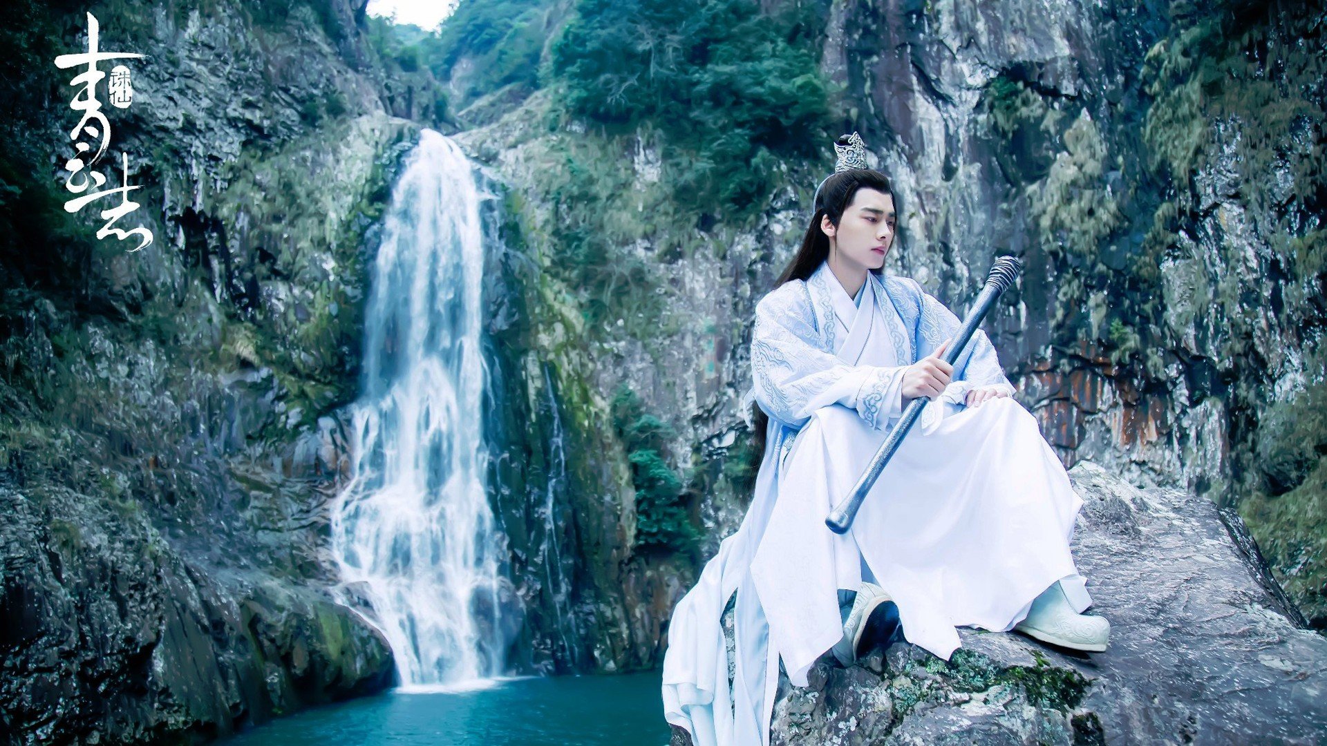 九游娱乐(jiuyou)官方网站-欧洲杯精彩再现：战术对决中的巅峰表现，欧洲杯各个球队技战术打法